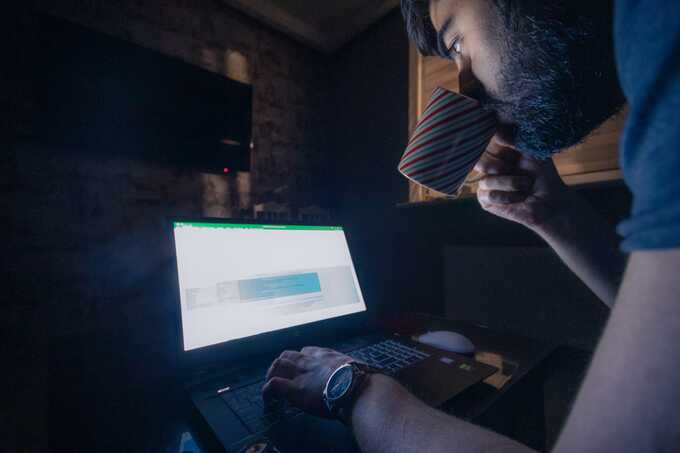 За кибербуллинг и сталкинг россиян могут лишать интернета и штрафовать