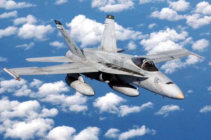 Хуситы атаковали — США потеряли истребитель F/A-18 в Красном море