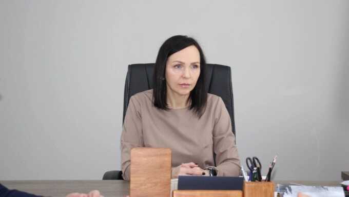 В Вологодской области чиновницу Юлию Шевцову уволили после скандального видео её дочери