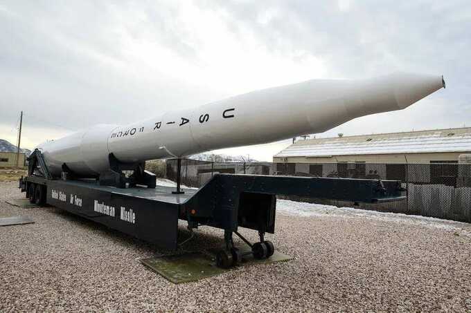 США испытали баллистическую ракету Minuteman III