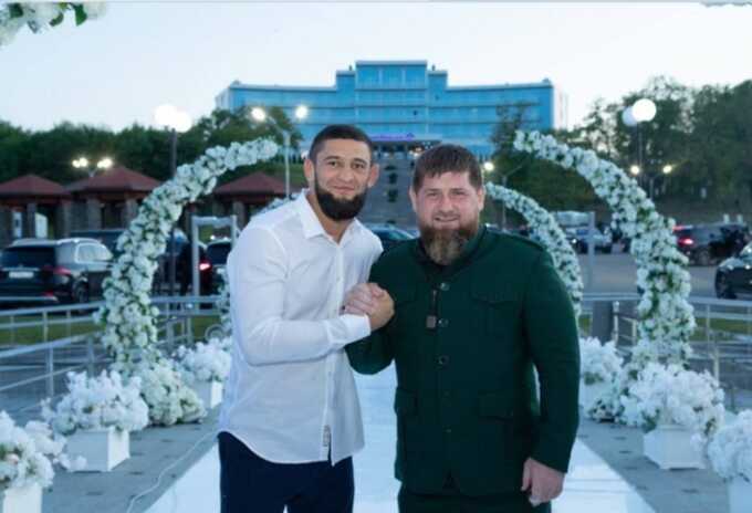 Известные бойцы Чимаев и Жамалов посетили свадьбу сына Кадырова