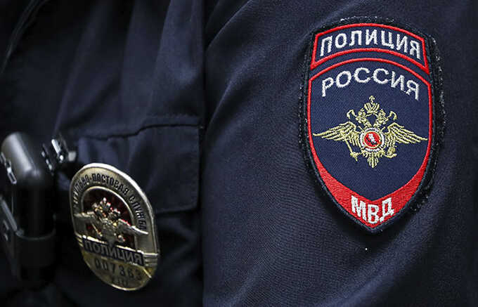 Сестры Осиновские, экс-гимнастки сборной Украины, подрались с полицией в ТЦ «Авиапарк»