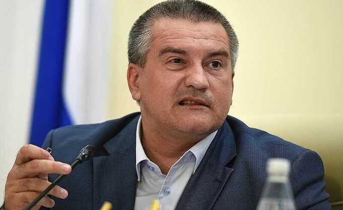 ФСБ и Администрация Президента меняют структуру власти в Крыму из-за конфликта Аксенова и Бородкина