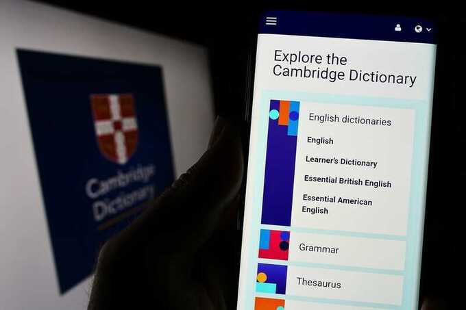 В Кембриджский словарь добавили новые слова из лексикона поколения TikTok