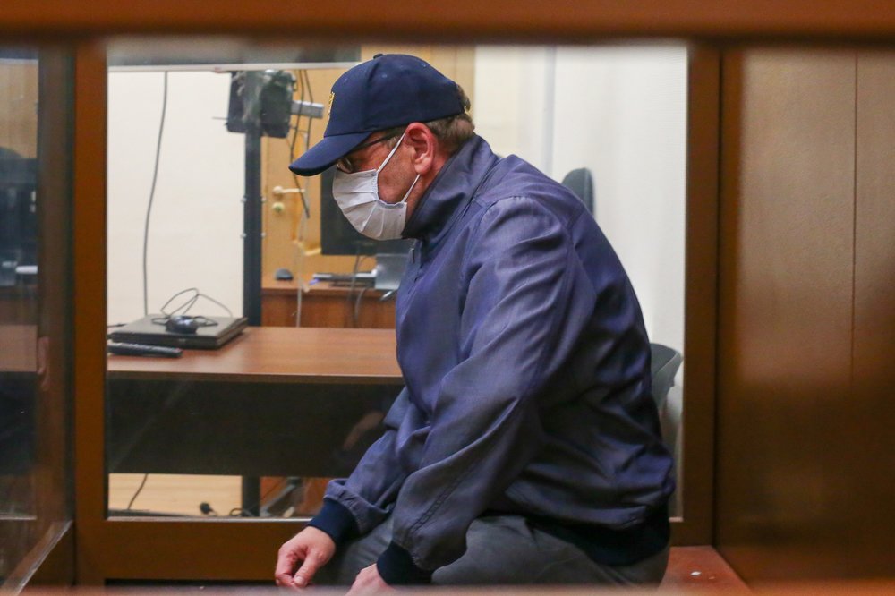 Когда дело полный Генс: Ланит манит Тихонов в СИЗО Когда дело полный Генс: Ланит манит Тихонов в СИЗО